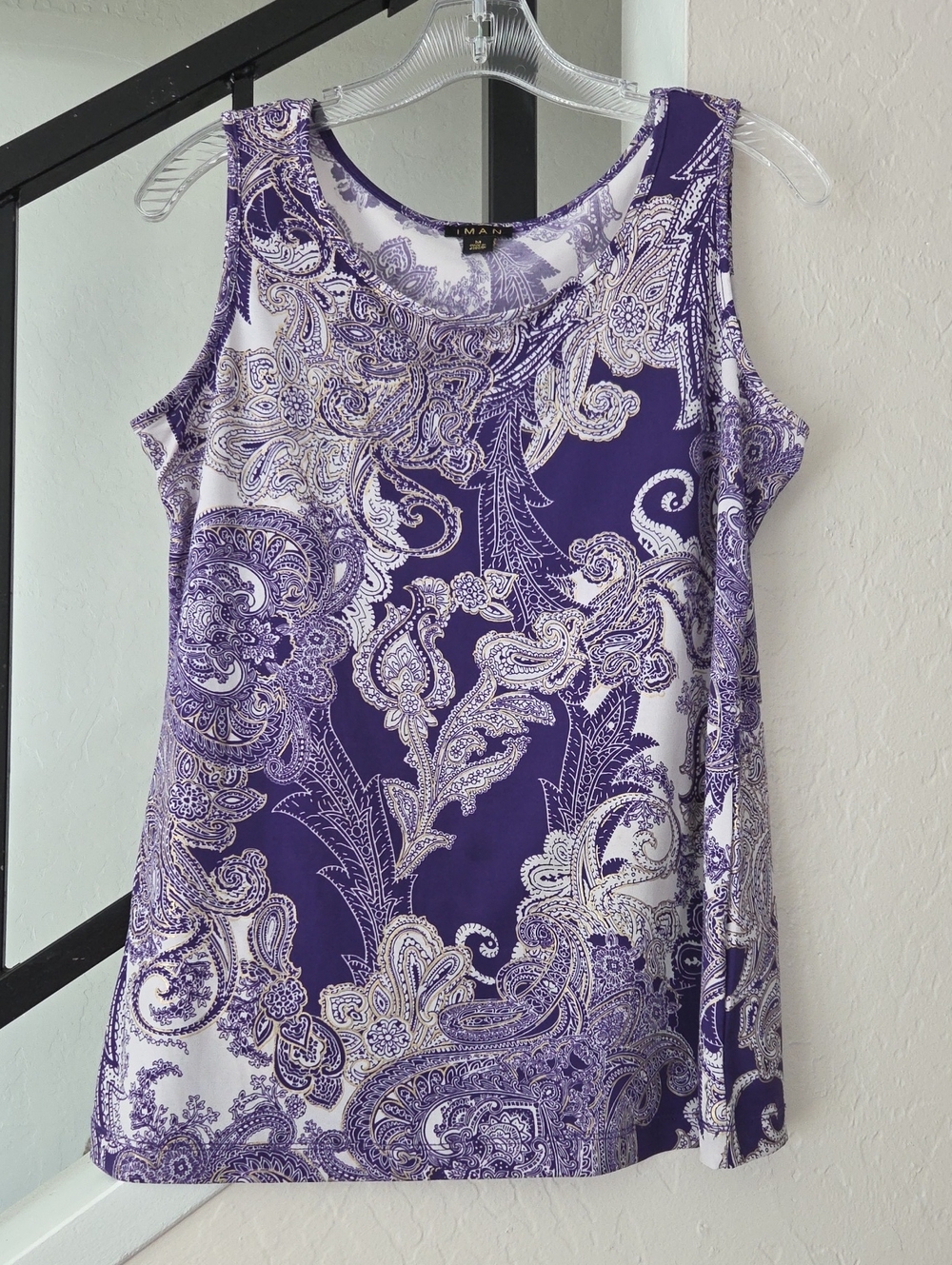 IMAN Purple and White Paisley Sleeveless Tank Size M